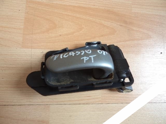 фото №1, Ручка внутренняя правый задняя xsara picasso 2008r.