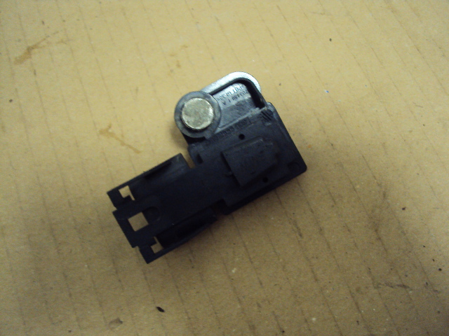Датчик дверей ліве перед mini r60 countryman Ціна