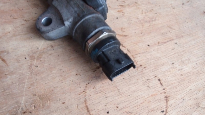 Датчик клапан топлива trafic 2.0 dci m9r 0281002753 Доставка