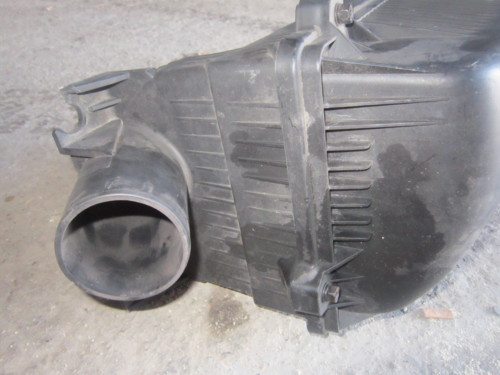 фото №4, Корпус фільтра повітря kia carnival 2.7 d