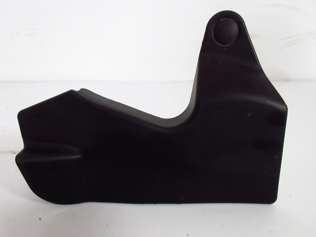 Купить Prius 3 брызговик завершение порог левая