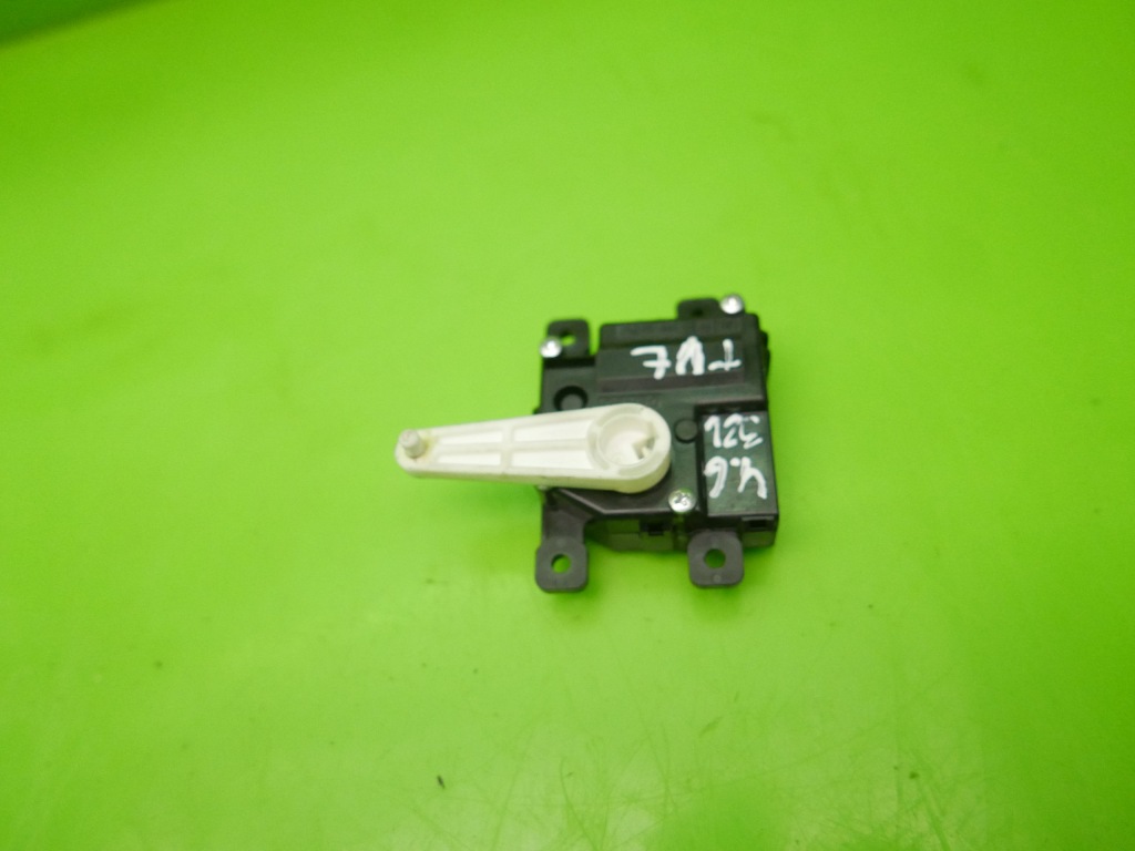 Моторчик управление вентиляция задняя lexus ls ls460l Киев