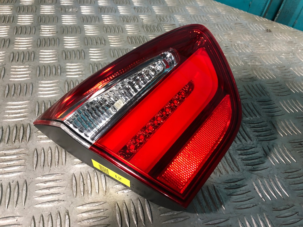 фото №1, Kia rio лампа левый задняя w крышка левая задняя led