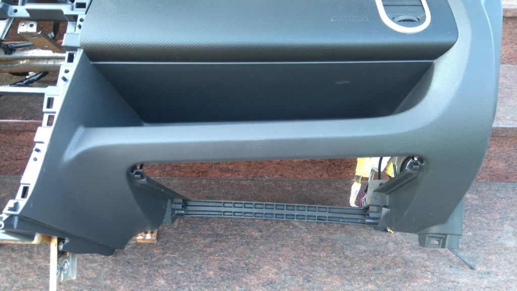 фото №9, Opel agila ii b 2008 - консоль приборная панель приборная подушки безопасности 2x подушка безопасности каркас