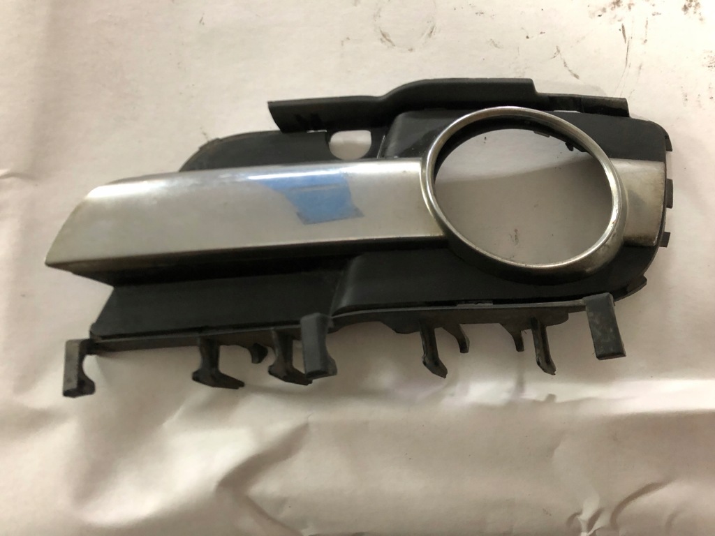 фото №1, Opel signum заглушка бампера противотуманная фара решётка левая