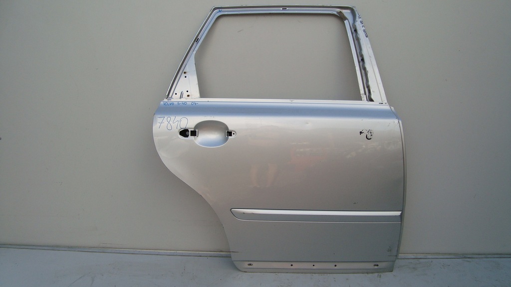 фото №1, Дверь правое задние volvo s40 04-12 nr 7840