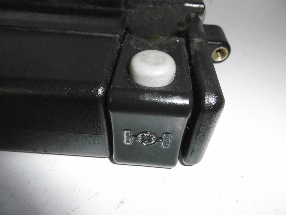 фото №2, Клапан датчик блокировка мост renault magnum