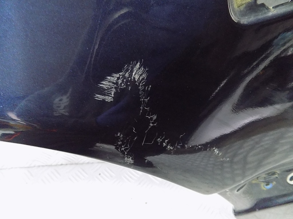 Купить Крыло  левое  перед alu - audi a8 d2 рестайлинг  00-02