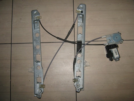 фото №1, Renault megane ii 2 механизм стекло перед левый 5d