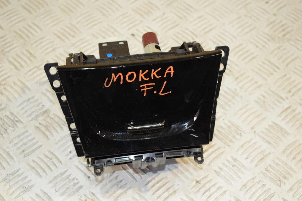 фото №1, Бардачок консоли opel mokka x lift 2017