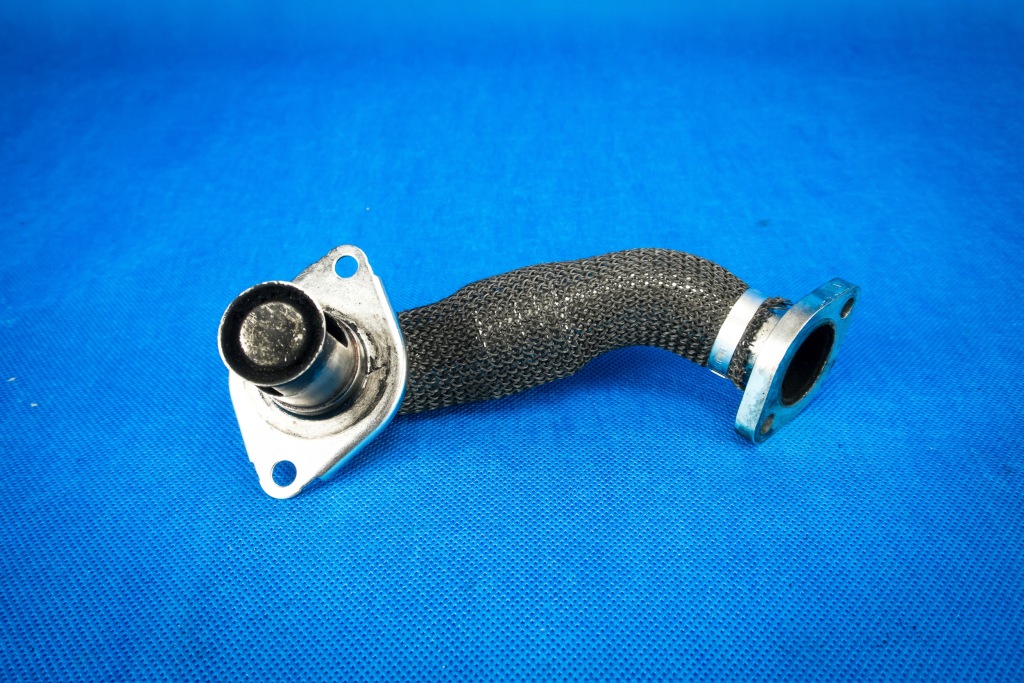 Трубка соединительная выхлопных газов audi a6 a7 4k 059131530t Цена