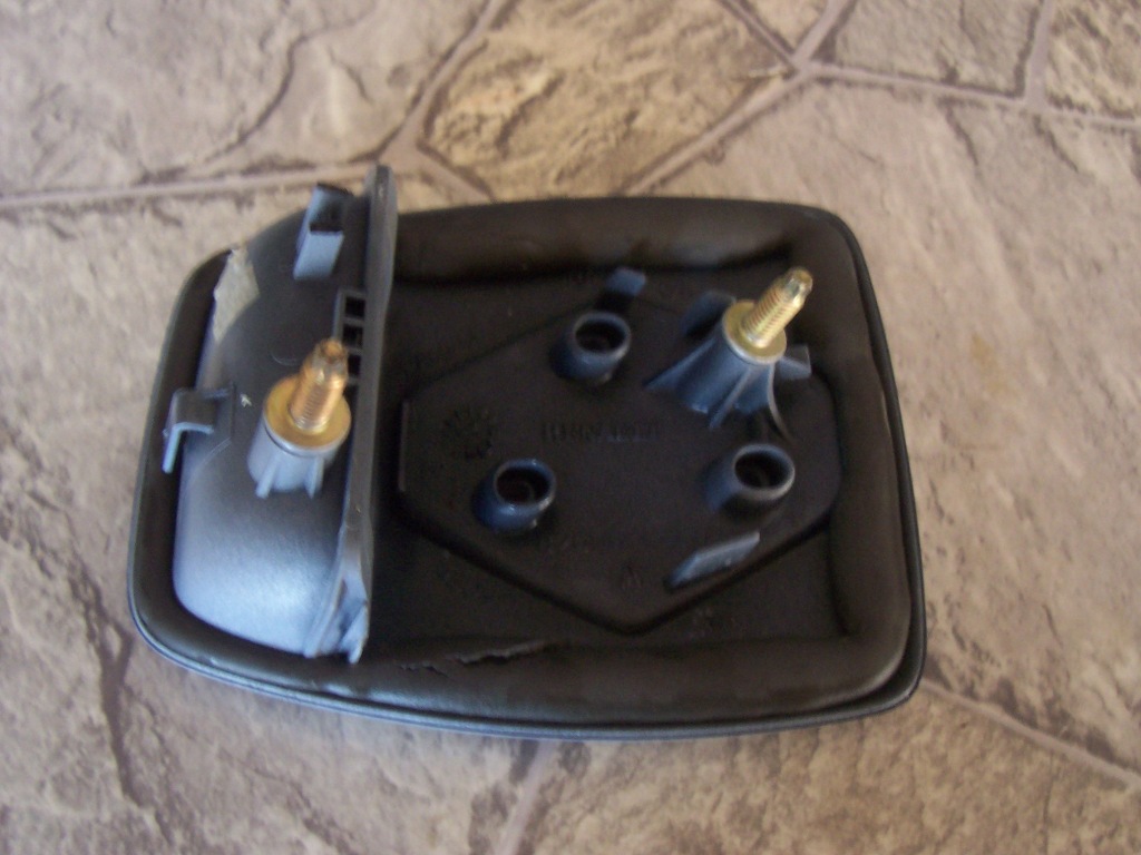 фото №2, Renault laguna 2 молдинг кришки