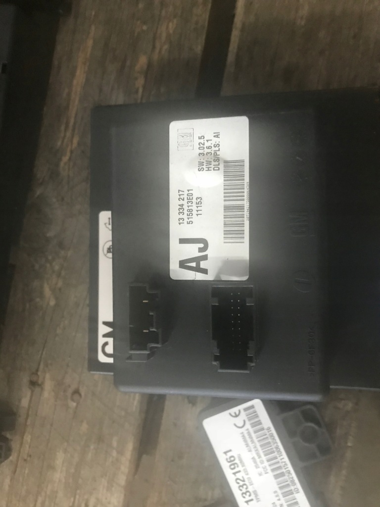 фото №1, Opel блок управления 13334217 aj