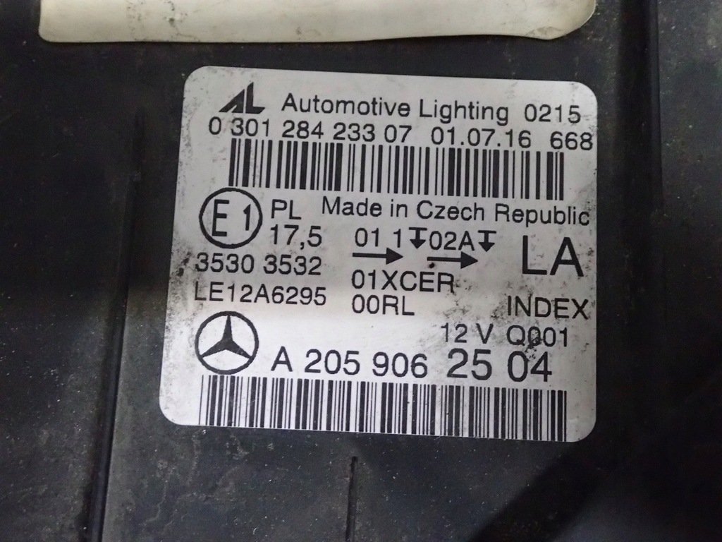 фото №9, Лампа лампы перед mercedes c klasa w205 full led