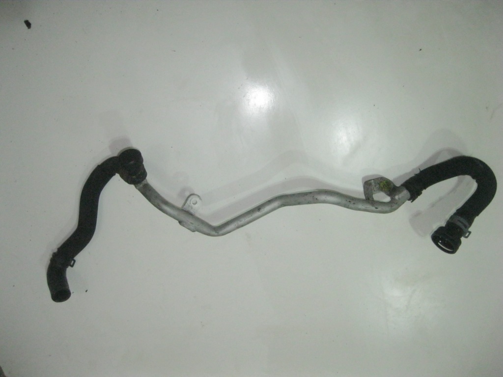 фото №1, Audi s4 a4 8w 3.0 tfsi трубка wąż wody 8w0121485g