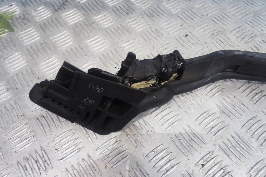 фото №3, Mercedes sl r231 прокладка багажника a2317500098