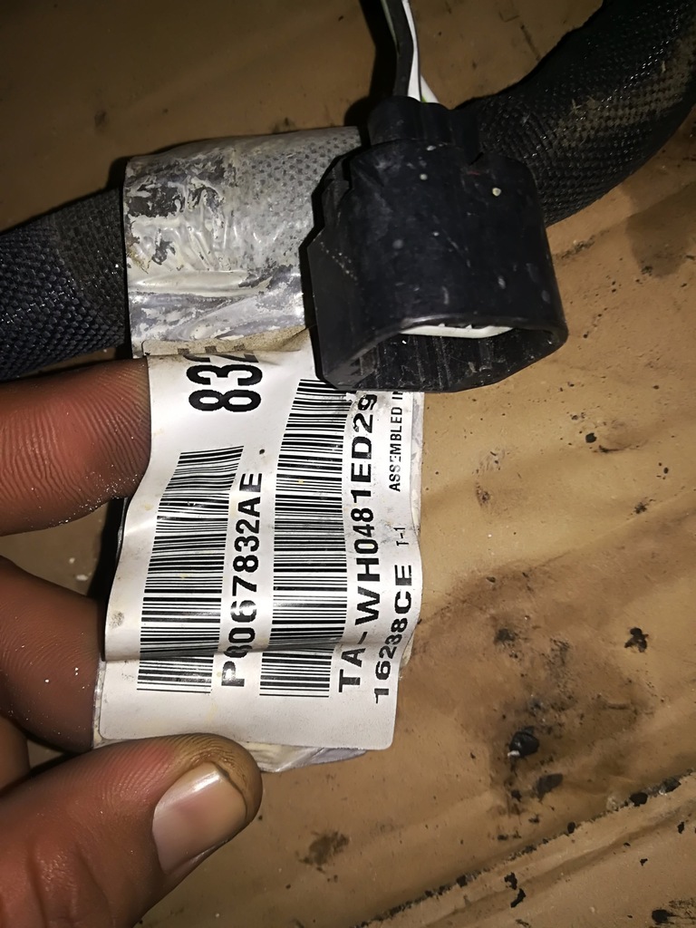 фото №5, Voyager town caravan 3.6 2011r жгут двигателя