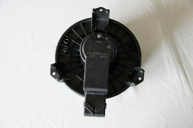 фото №5, Повітродувка chrysler 200 sebring jeep compass patriot