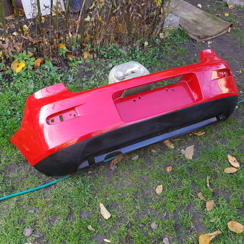 фото №1, Бампер задняя mazda 323