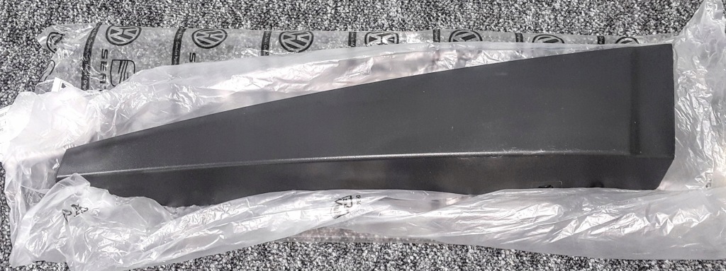 фото №1, Захист стійка права seat ibiza iii 6l4853290b