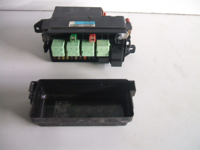 Купити Mini r56 r60 r61 коробка реле 9240943-02