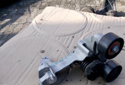 фото №1, Натяжитель основание dacia lodgy dokker duster 1.2tce