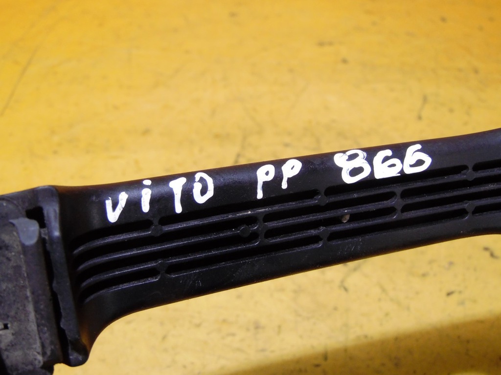 фото №6, Ручка дверь правый перед mercedes vito w638