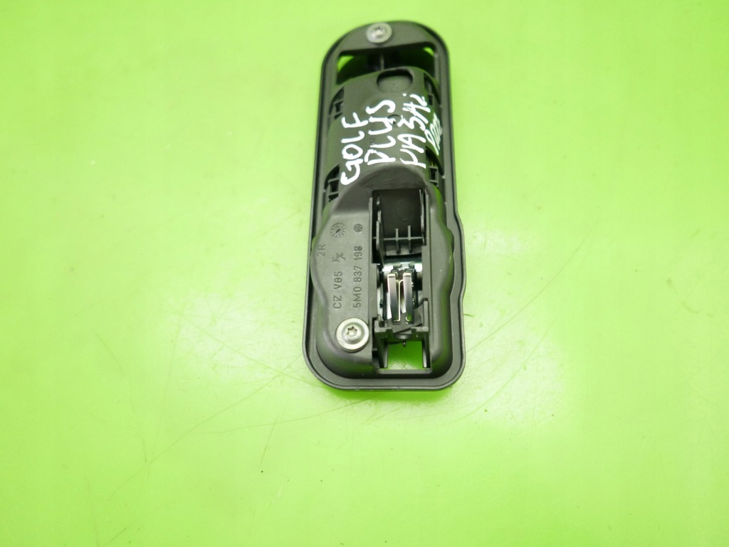 Ручка внутренняя перед правая vw golf plus 04-08 Недорого