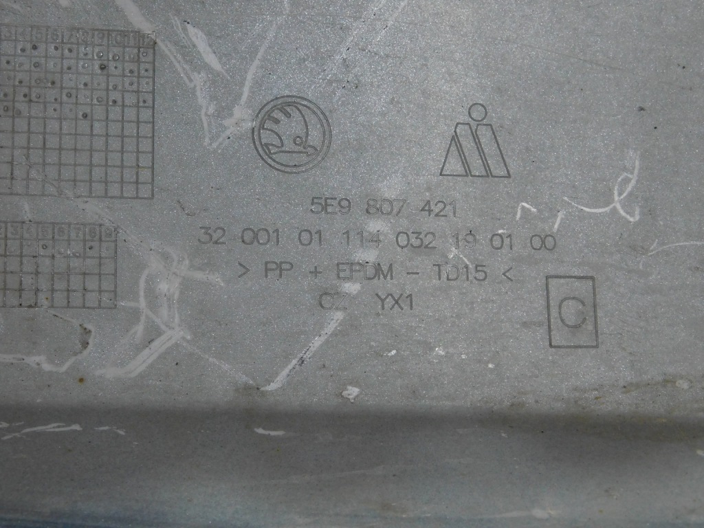 фото №9, Skoda octavia iii 3 5e9 kombi бампер задній задня