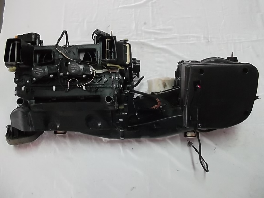 фото №1, Mercedes e klasa 211 w211 обігрівач комплектна