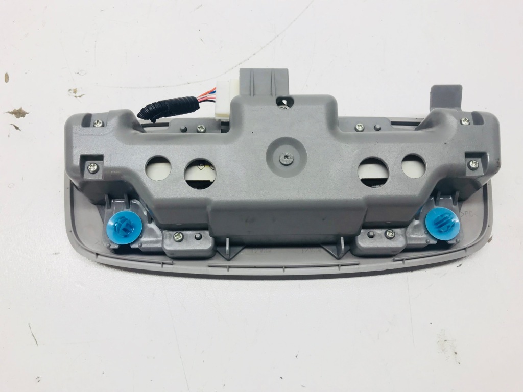 фото №2, Lexus is ii освещение кабины лампа