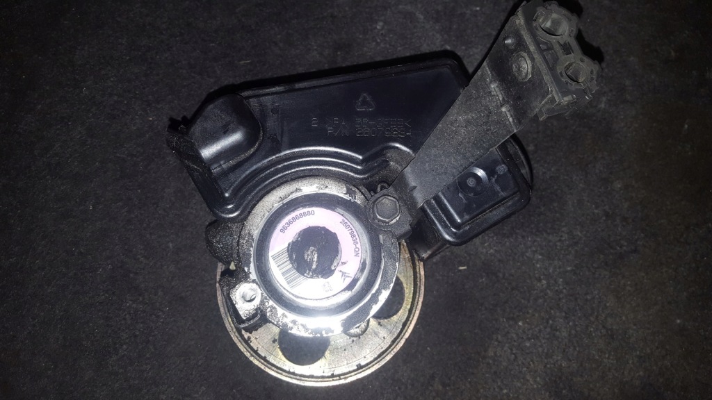 Купить Peugeot citroen 1.4 насос усилителя 9636868880