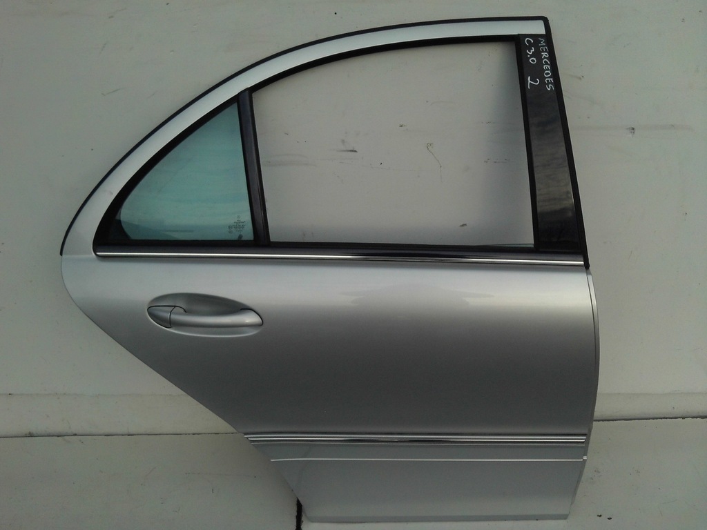 фото №1, Mercedes w203 двері задня задні праве c775
