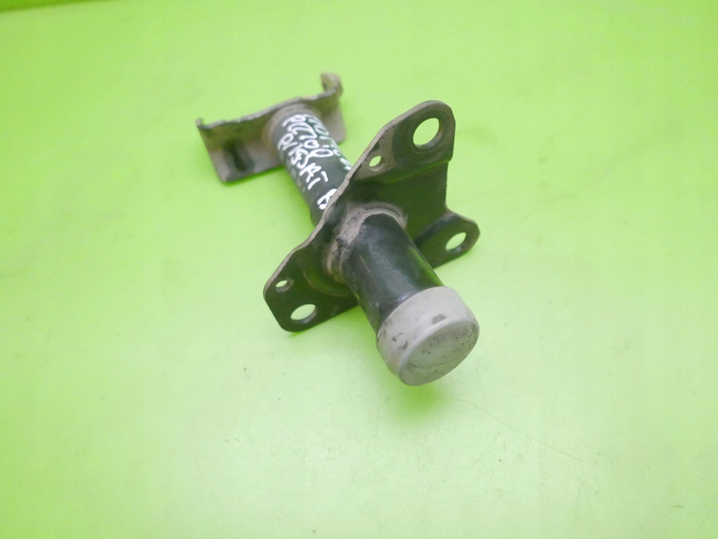 фото №7, Отбойник бампера перед правый 3b0807134a vw passat b5