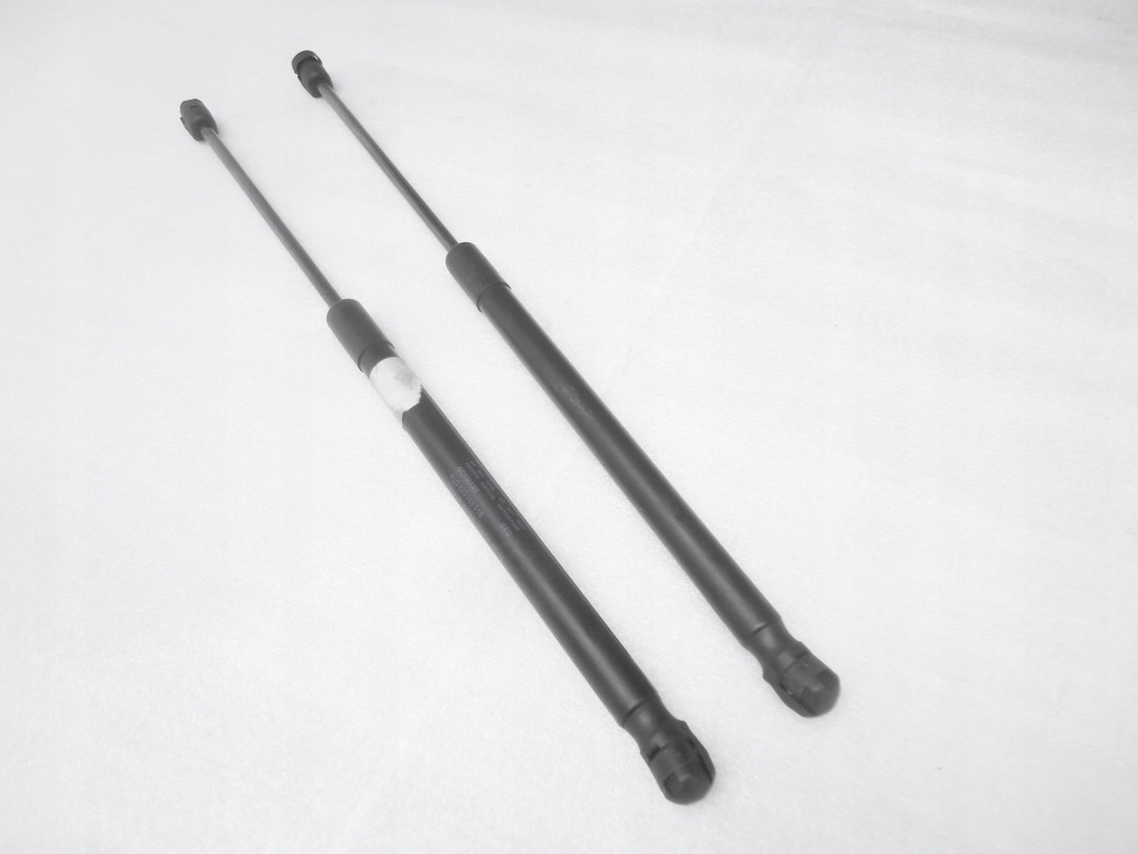 фото №1, Audi q7 4,2tdi амортизатор капот привід оригінал