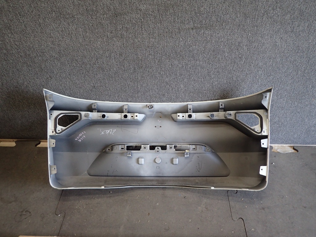 фото №7, Накладка кришки накладка renault megane iv 4 kombi 16