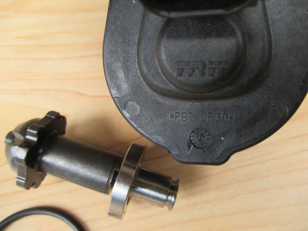 фото №11, Vw passat b6 b7 двигун супорт задня trw orgin. новий