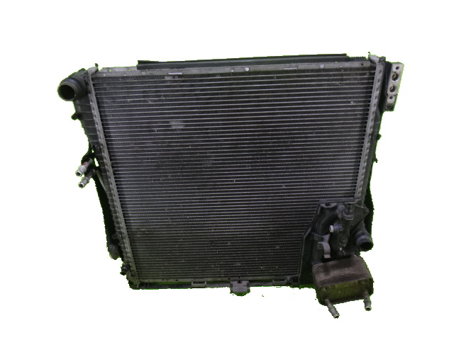 Радиатор воды автомат bmw x5 e53 4.4 m62 tu v8 Недорого