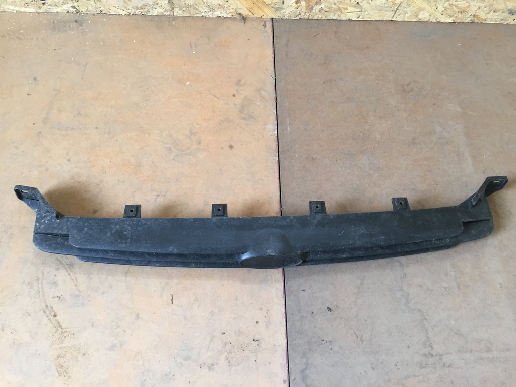 фото №2, Решітка радіатора бампера ford escort