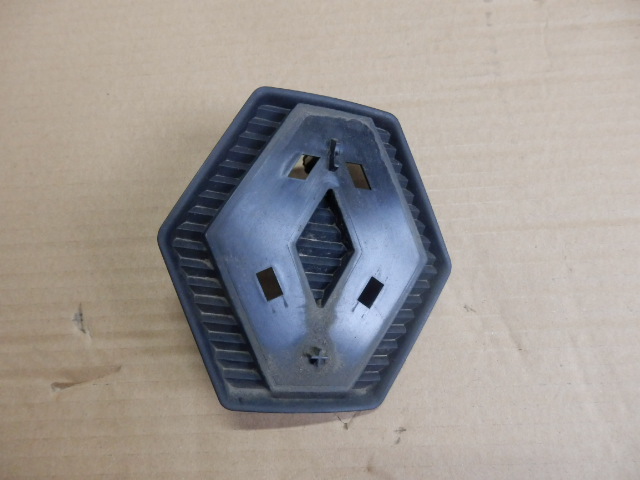 фото №1, Renault espace scenic основа емблема кронштейн