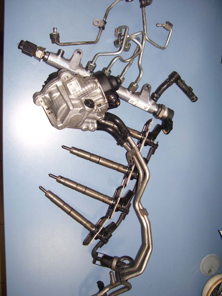 Насос масла 2.0 140km модуль валы skoda 03g103537 с Разборки