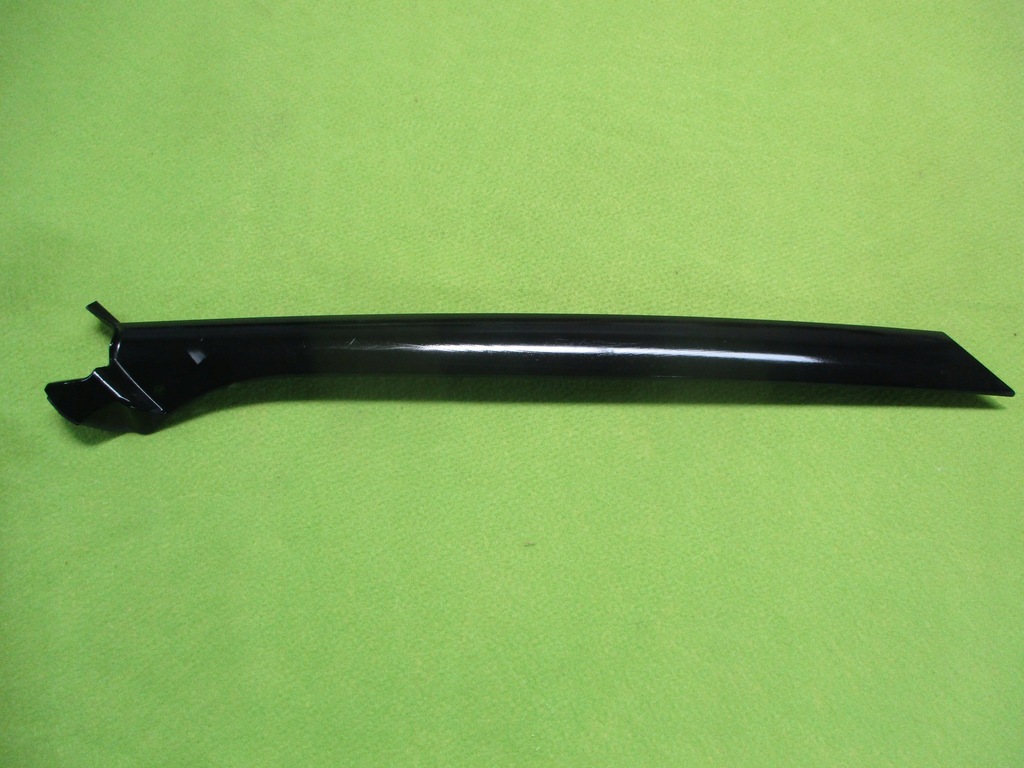 фото №1, _ молдинг стекло перед range rover sport dcb000315 _