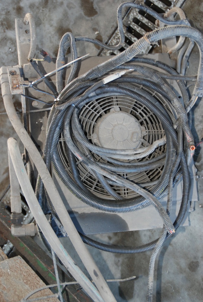 Генератор компрессор подвеска задний  wał iveco daily Цена