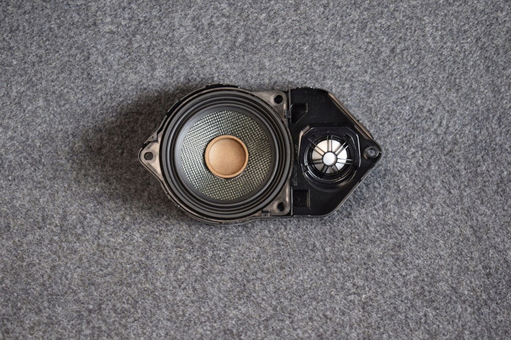 фото №1, Динамик консоль bmw x3 x4 f25 f26 harman