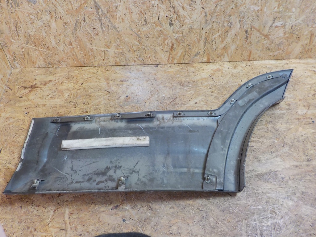 фото №2, Mazda tribute молдинг дверь правый задняя 02-06