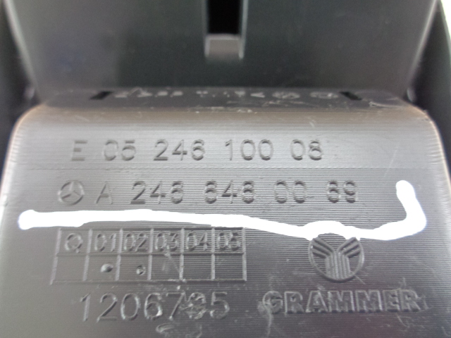 фото №4, Mercedes b-klasa w246 бардачок попільничка a2466460069