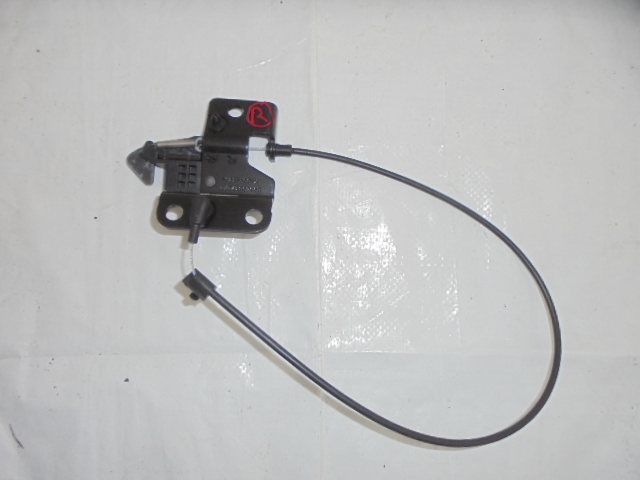 фото №1, Renault megane iii cabrio замок засов крышки правый