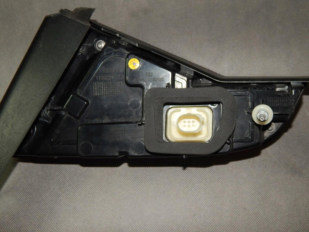 Audi a8 l ліхтарі  задній led комплект європа Зі Шроту