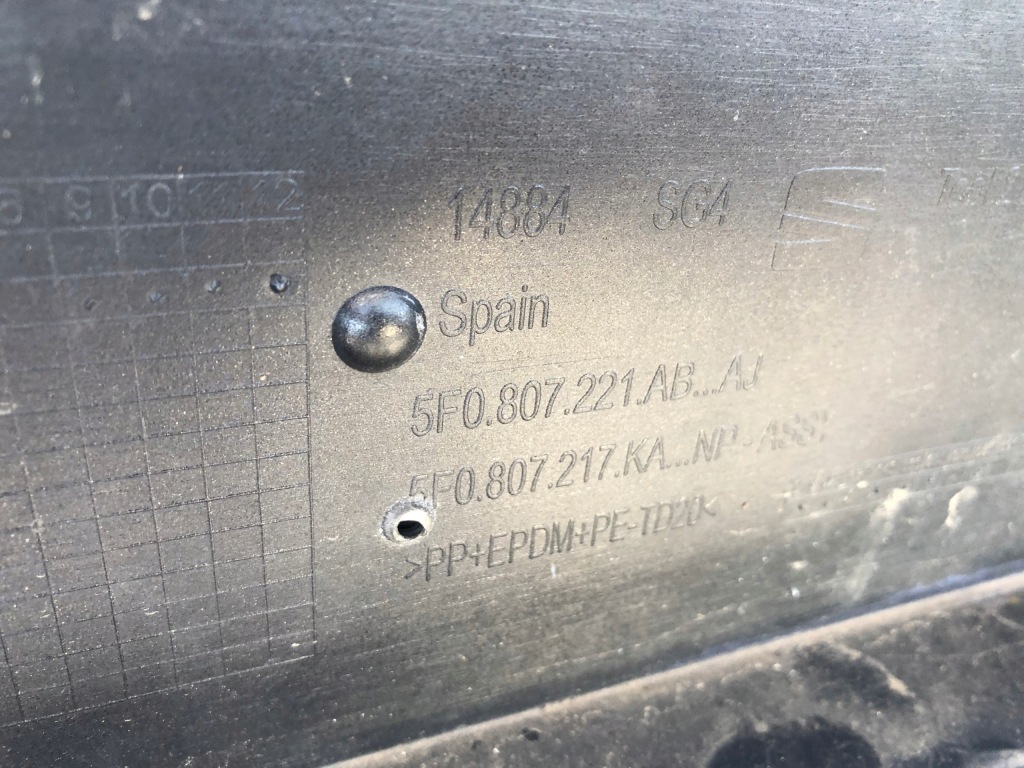 Бампер перед seat leon fr 5f0 2017 lift решётка в Украине