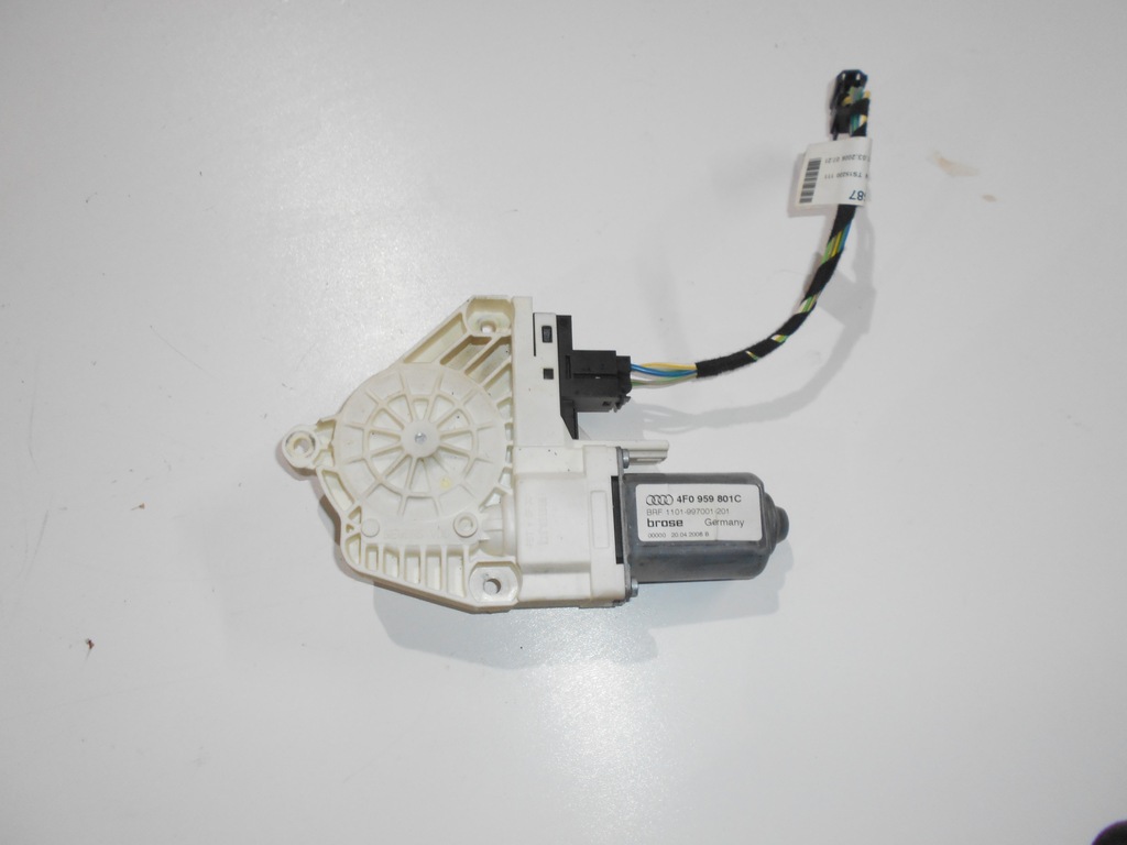 фото №1, Audi a6 c6 4f0 моторчик скло 4f0959801c